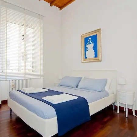 Bed & Breakfast Capo D'africa 4 *