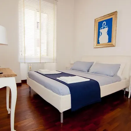 Capo D'africa 4 Bed & Breakfast Rom