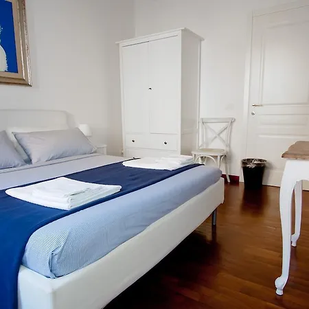 Bed & Breakfast Capo D'africa 4 Rom