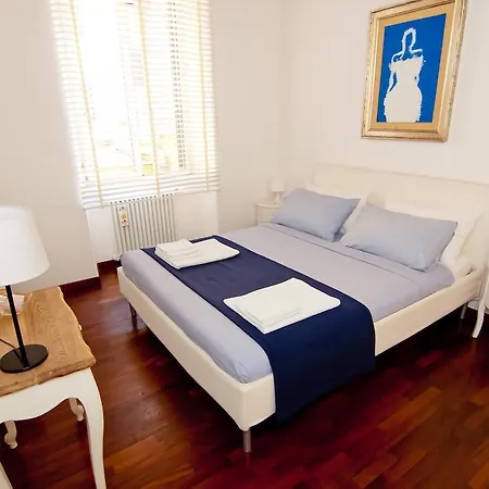 Bed & Breakfast Capo D'africa 4 *